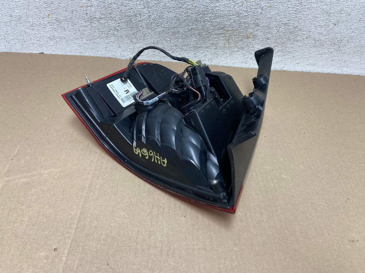 2011 2012 2013 2014 Ford Edge Right Passenger RH Side Tail light AH6669 LK3