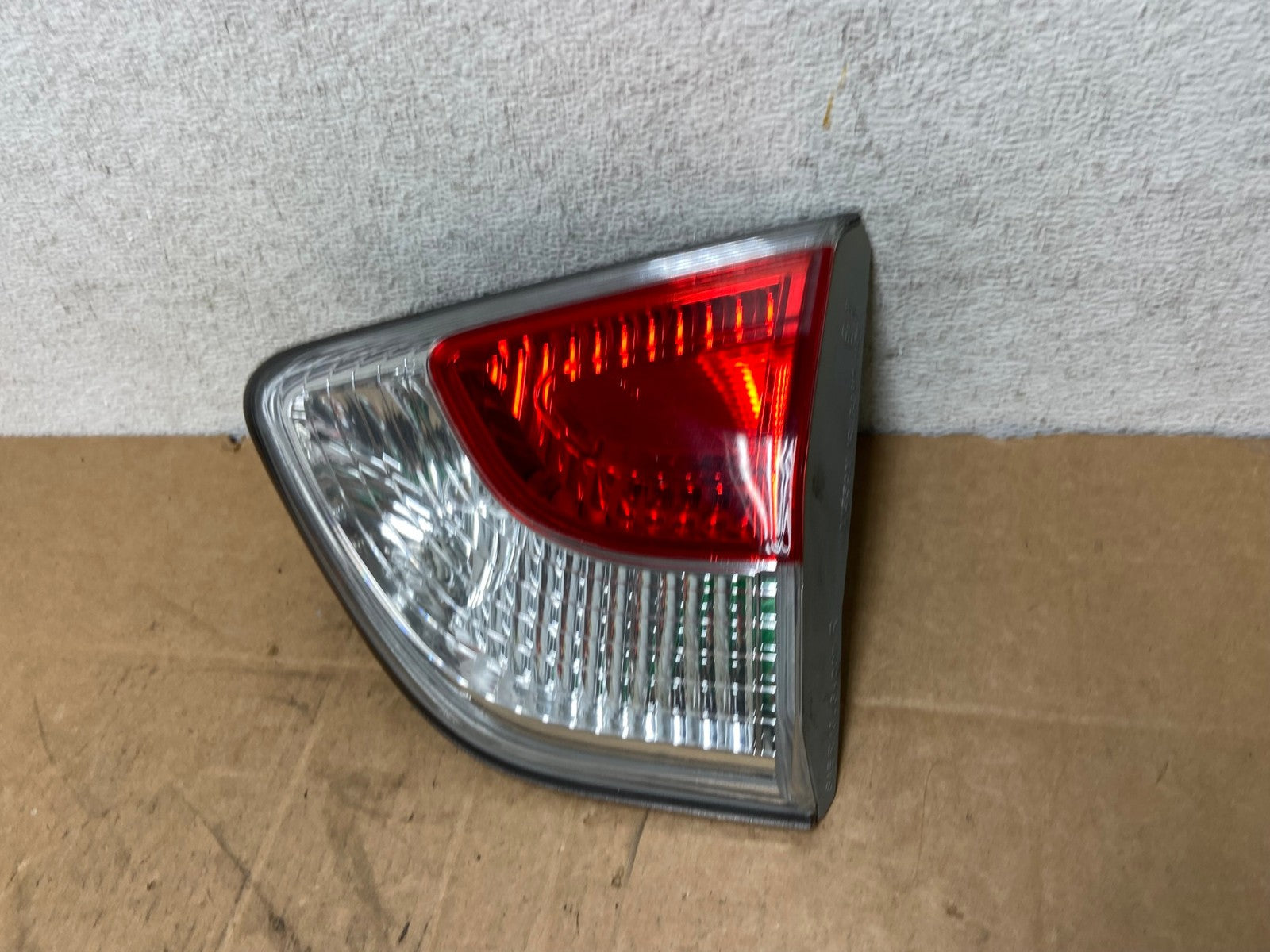 2013 to 2016 Nissan Pathfinder Right Passenger Inner Tail light AD6245 LK1