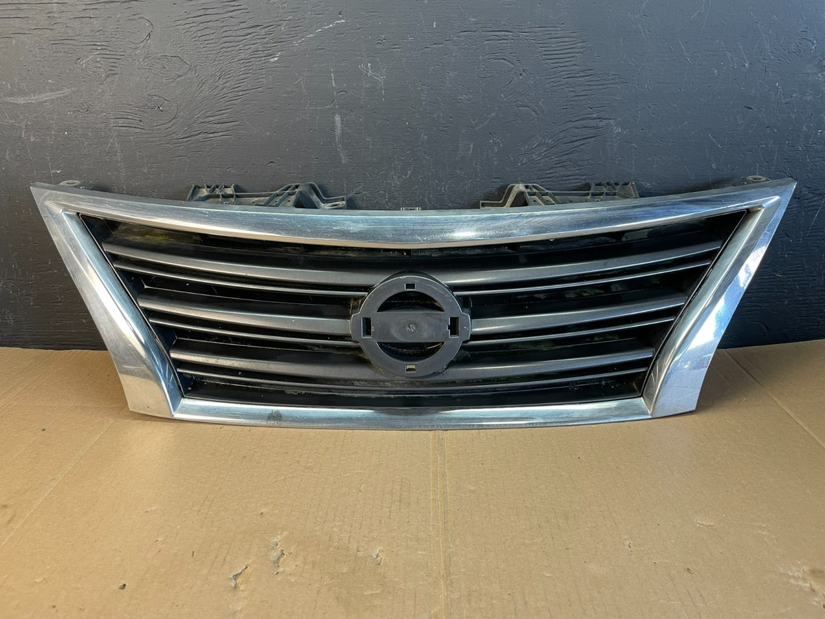 2013 to 2014 Nissan sentra Front Upper Grill Grille Sedan AC22000