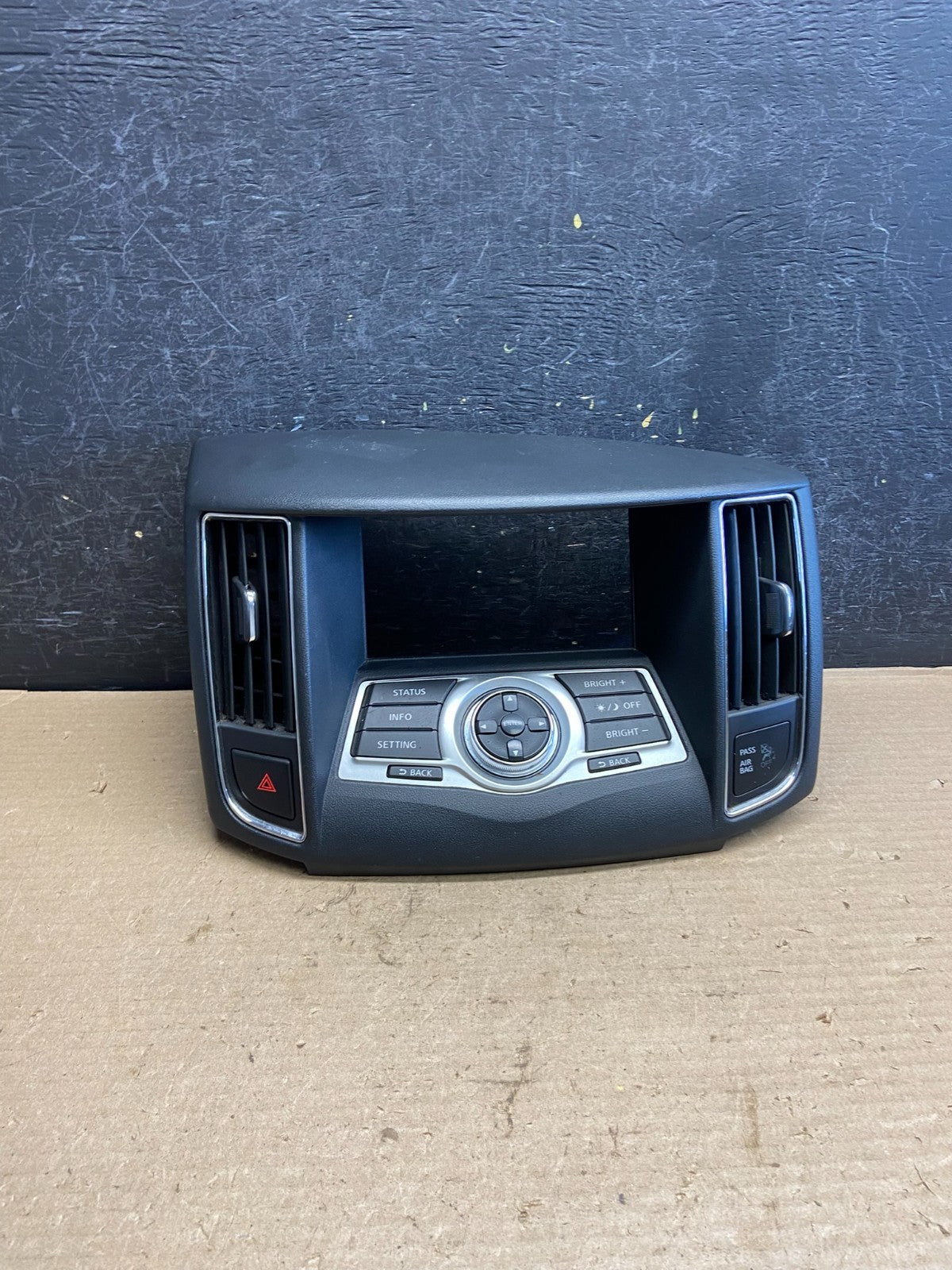 2009-2014 Nissan Maxima Center Console Climate Control Radio Bezel AH3959 DG0