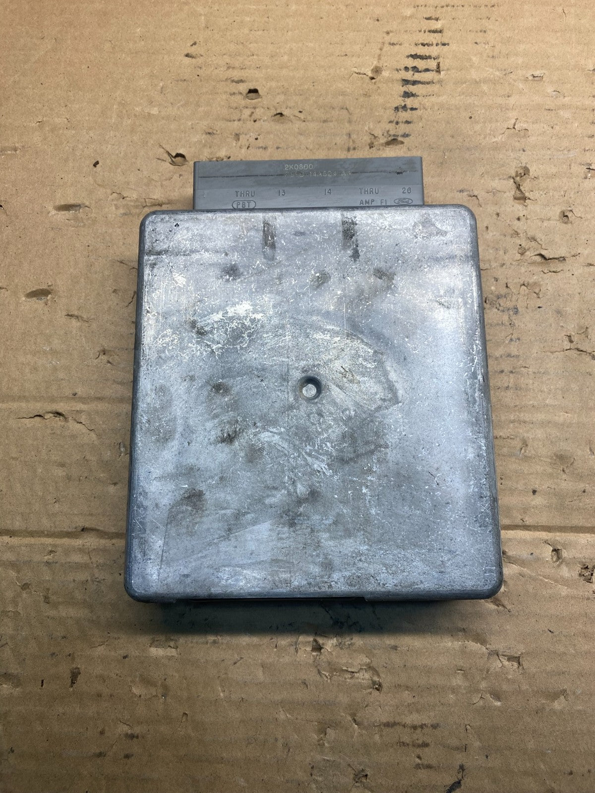 2003 Ford E250 E350 4.2L Engine Control ECU ECM Computer Module AD9373 DG0