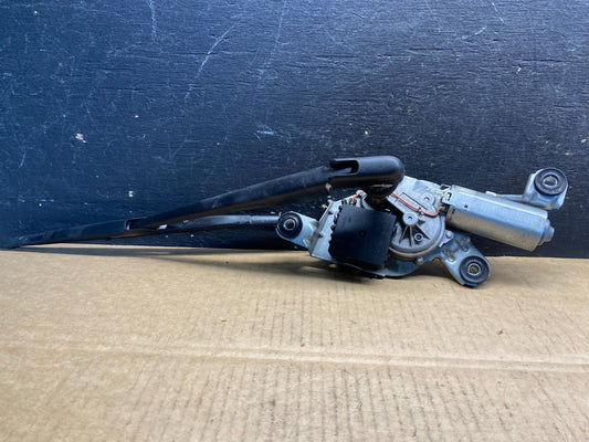 2004 to 2010 BMW X3 E83 Rear Windshield Wiper Motor OEM AB3999 DG0