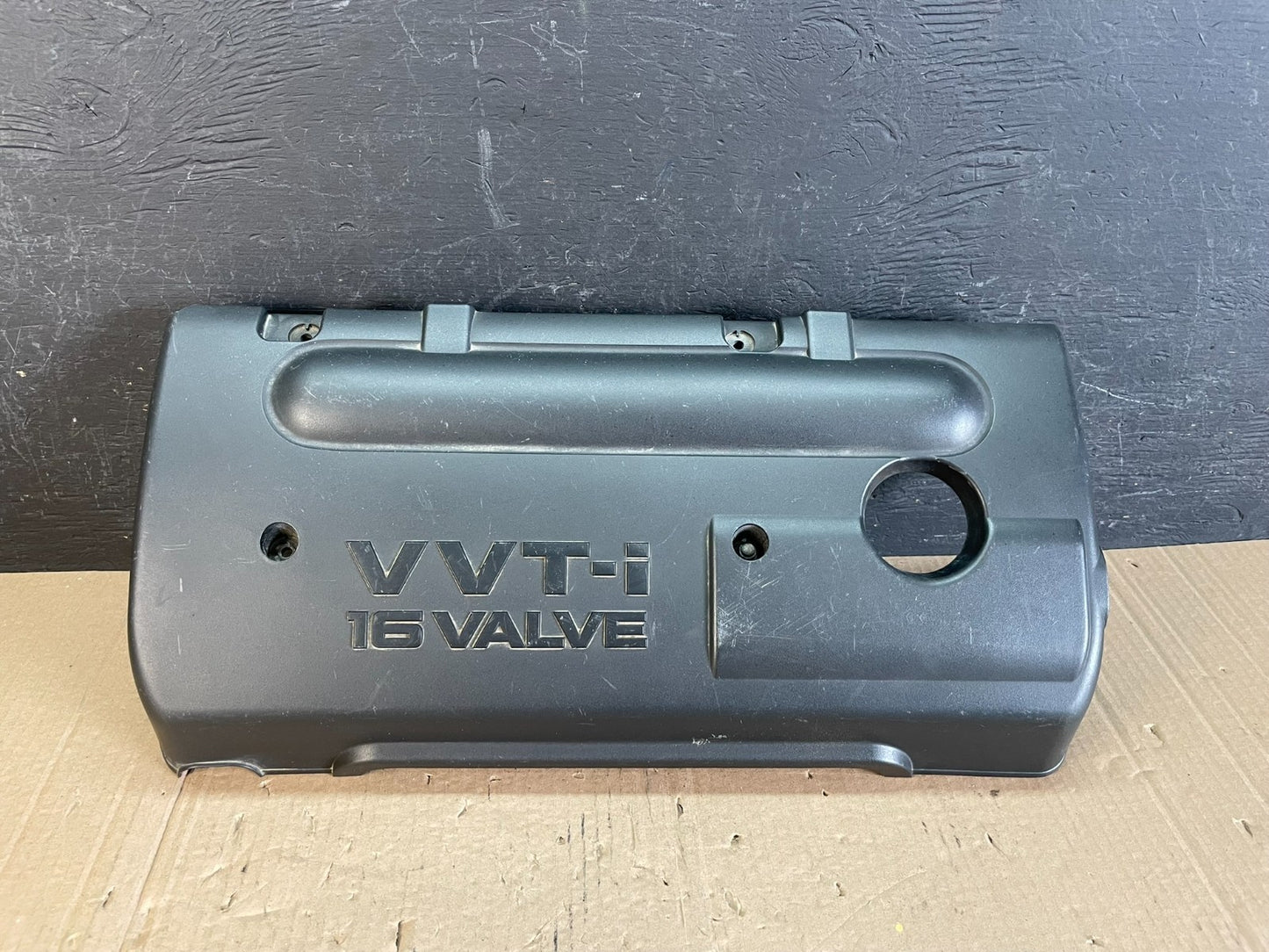 2005 to 2008 Toyota Corolla Matrix 1.8L Motor Engine Cover AD8712 DW0