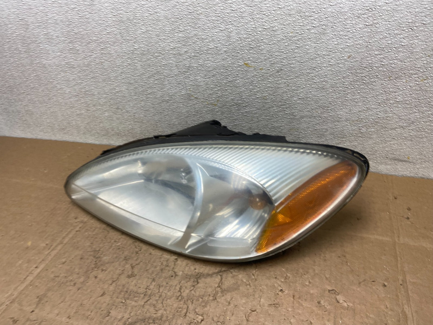 2000 to 2007 Ford Taurus Left Driver LH Side Halogen Headlight Oem Z1024 DW1