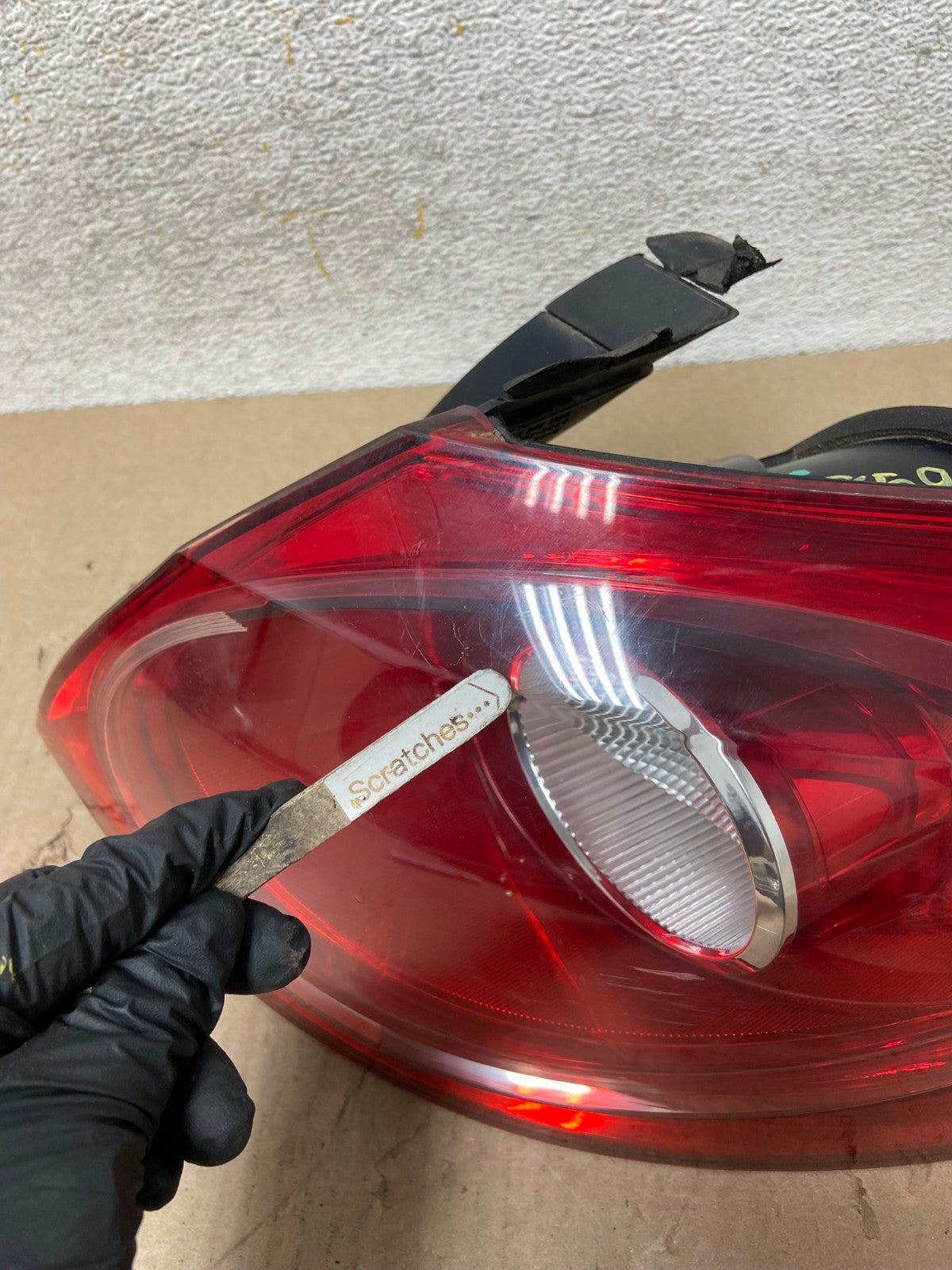 2009-2012 Volkswagen CC Right Passenger RH Side Tail Light AH6859 LK3