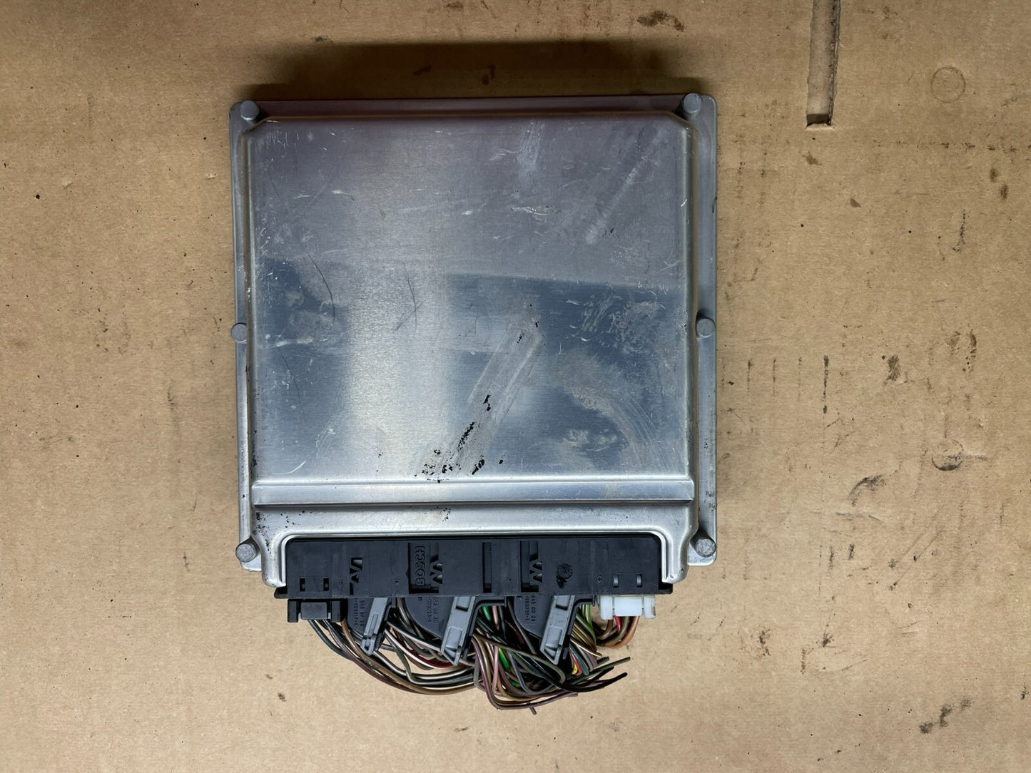 2000 to 2006 Mercedes S430 S500 ECU ECM Engine Control Module Unit OEM N4775 DG1