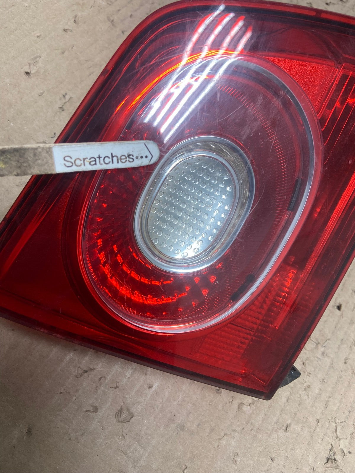 2009-2011 Volkswagen Tiguan Left Driver Side Inner Tail Light AF7081 LK3