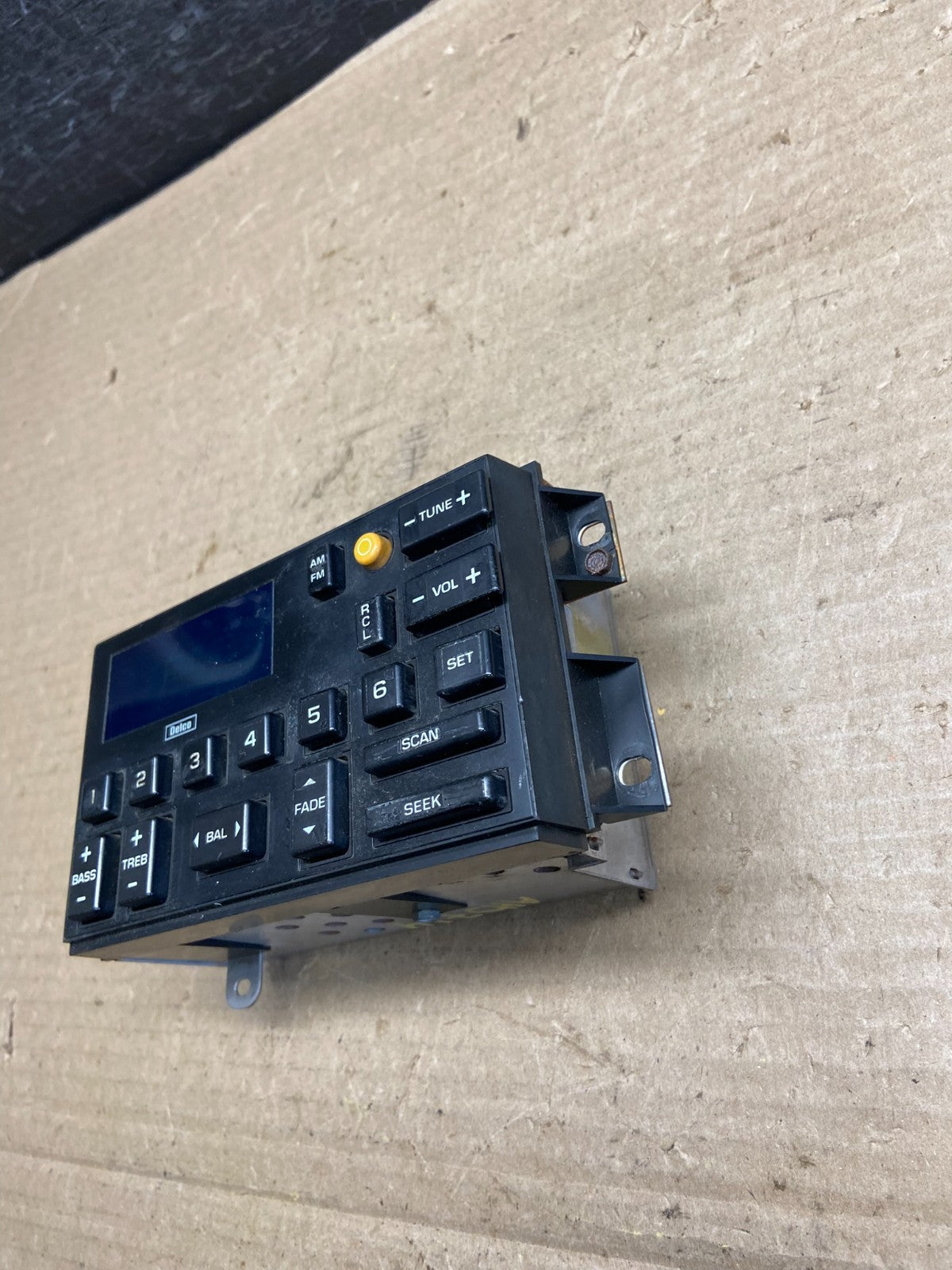 1988 to 1991 Chevrolet Silverado GM Radio Stereo Display AH3714 PS2