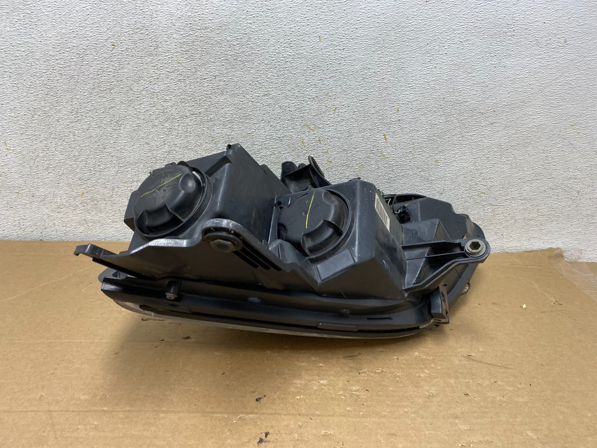 2007 to 2012 Gmc Acadia Halogen Headlight Right Passenger Side AH8308 DW5
