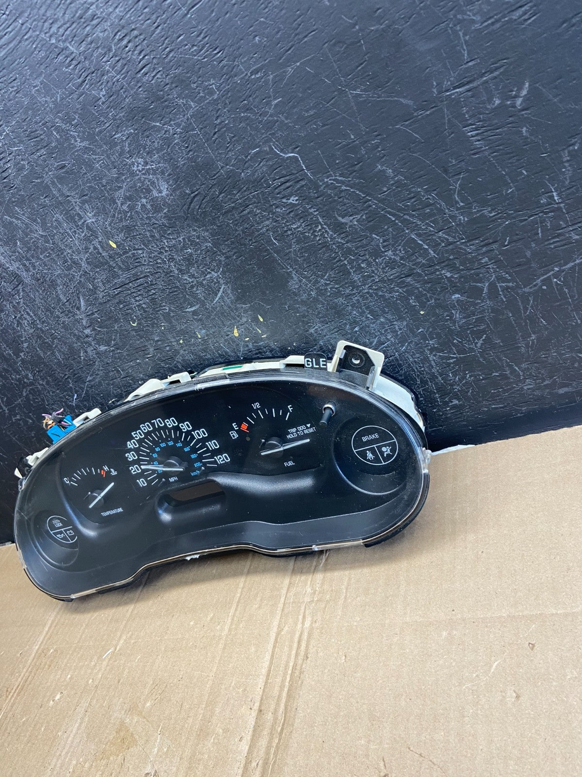 1999 2005 Buick Century Dash Speedometer Cluster Gauge AD7162 DG3