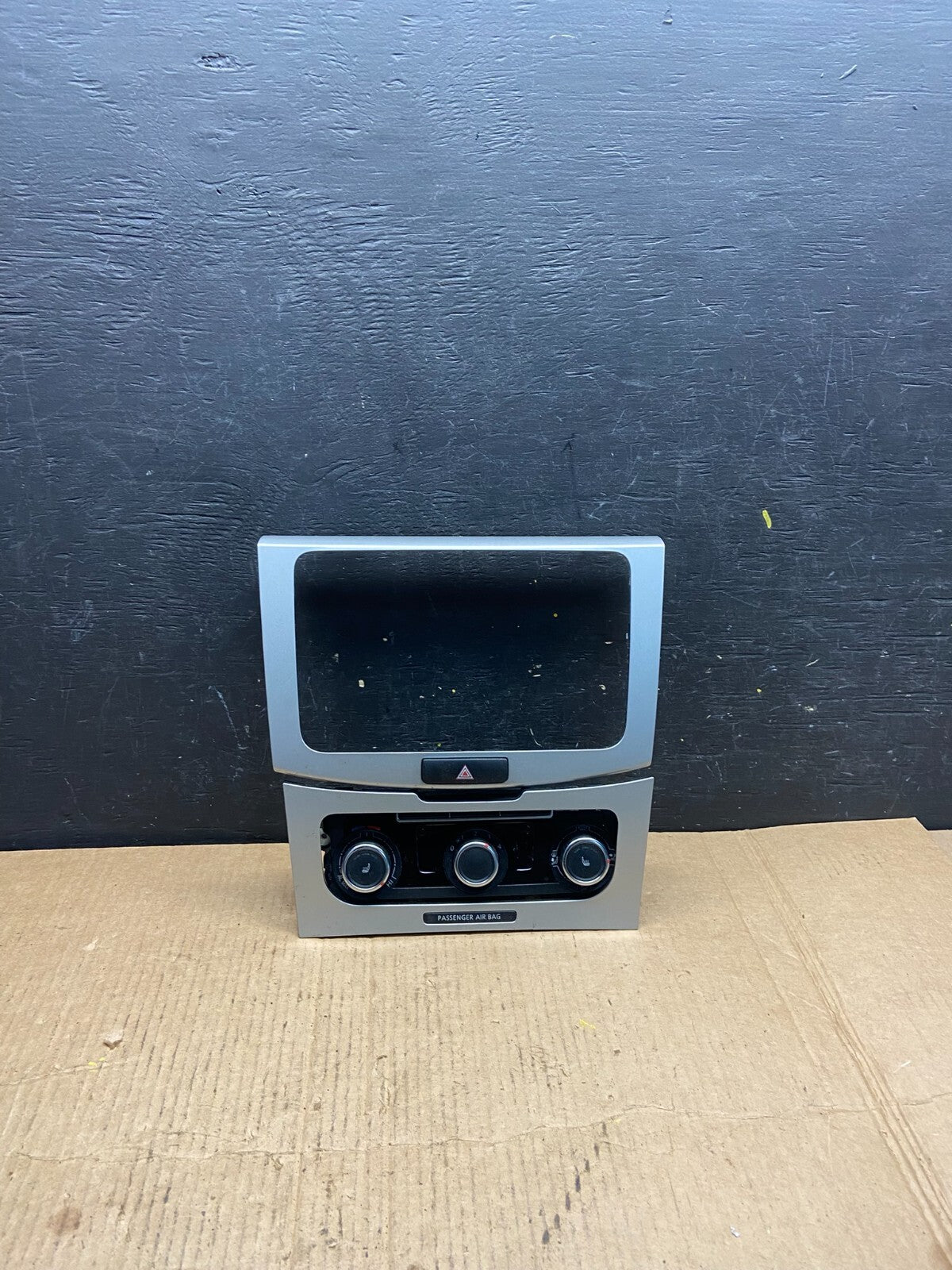 2009-2011 Volkswagen CC Center Climate Control Panel AC Heater Bezel M4455 DG0