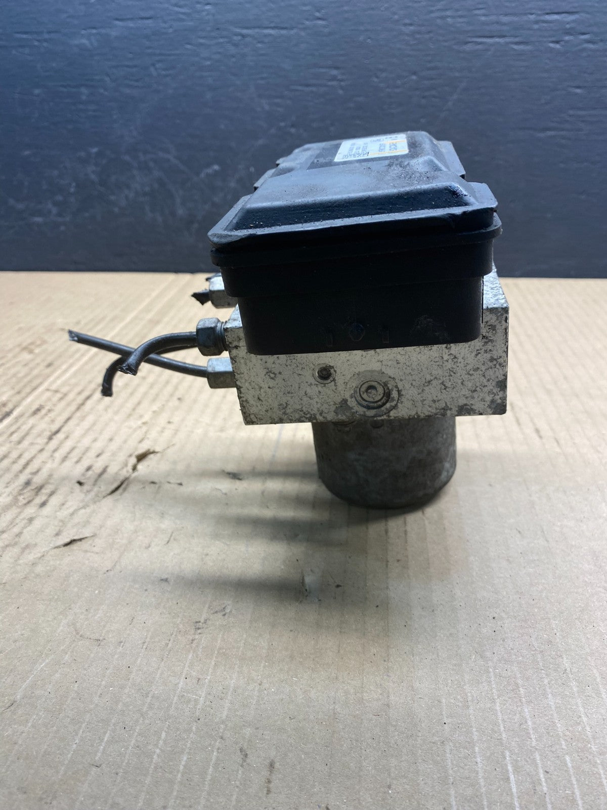 2009 2010 Ford E250 E350 Econoline Anti-Lock ABS Antilock Brake Pump AC0914 DG4