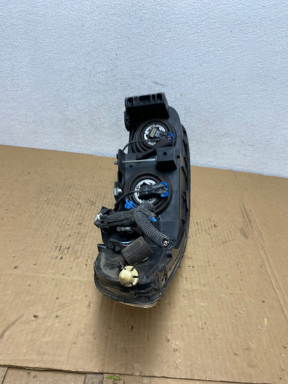 2000 to 2005 Buick Lesabre Headlight Left Driver Lh Side Halogen AD1092 DW8