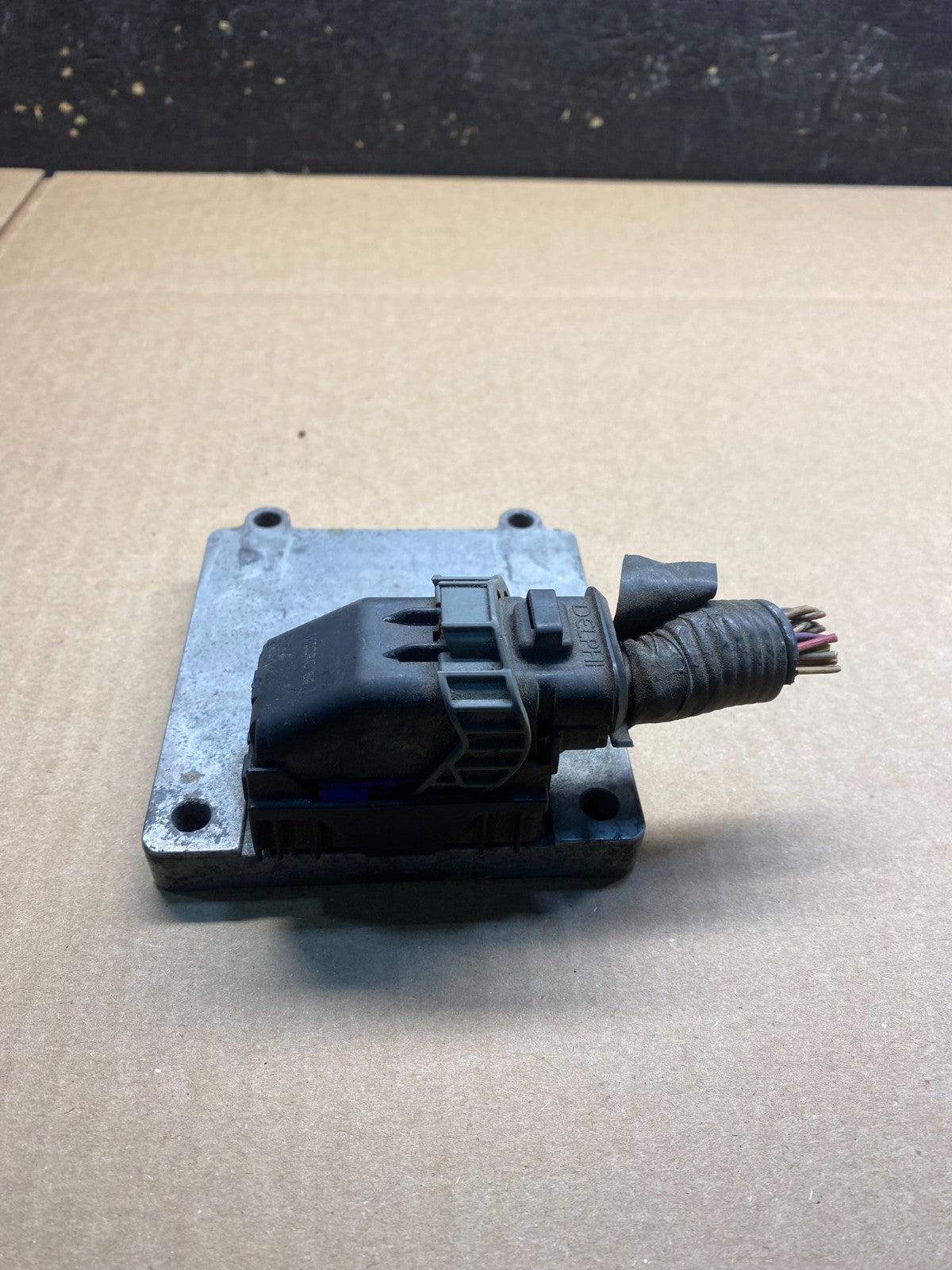 2005 to 2011 Chevrolet Impala Cobalt  TCU TCM 24235754 V6466 DG1