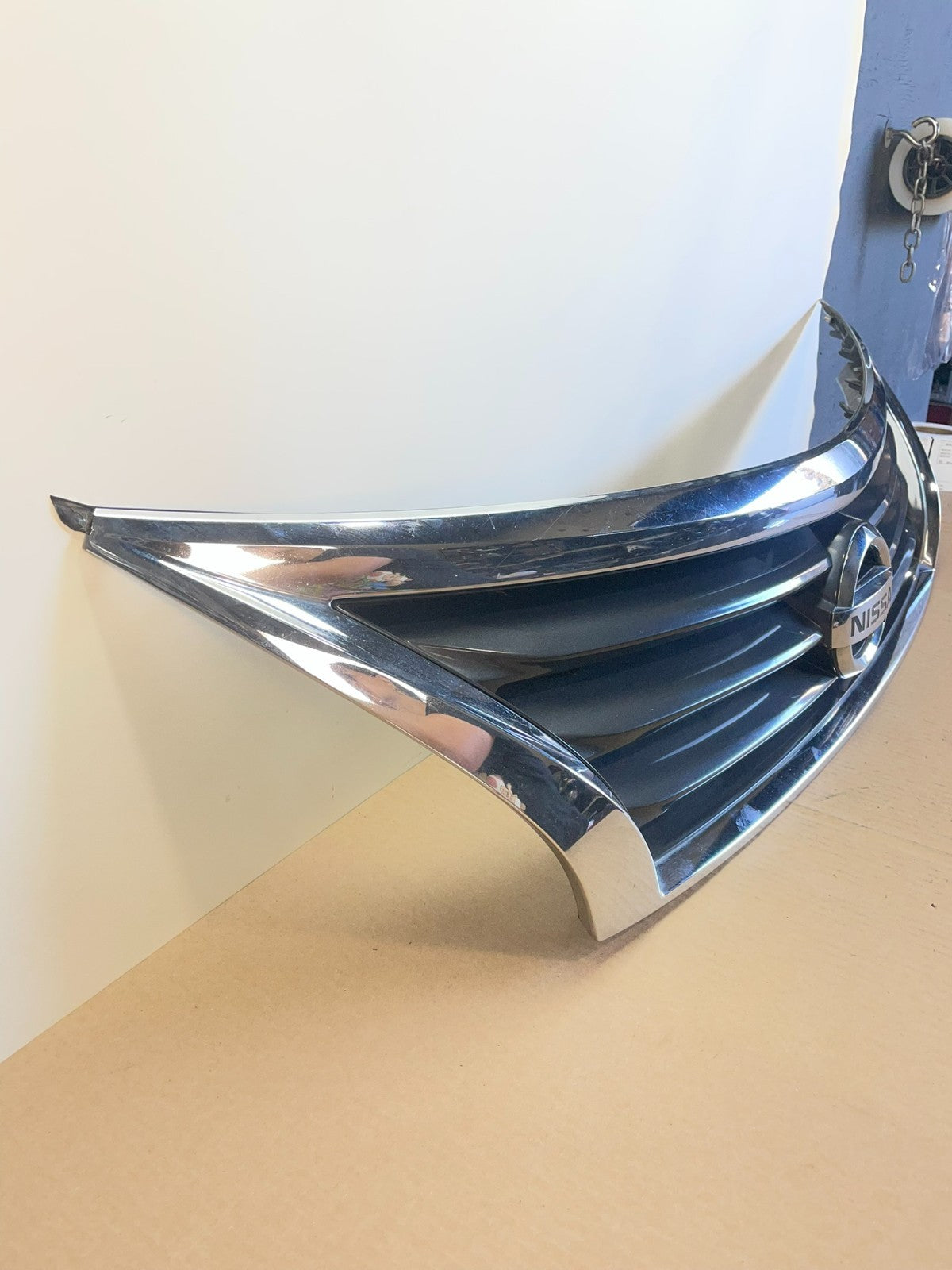 2013 to 2015 Nissan Altima Front Upper Grill Grille Sedan af5554 DG2