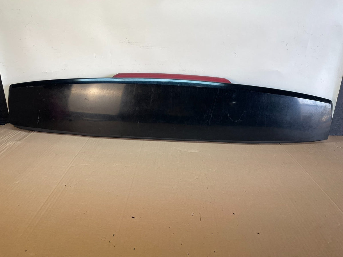 2007-2014 Chevrolet Tahoe Suburban Yukon Spoiler Wing 3rd Brake Light AH6464 DG0