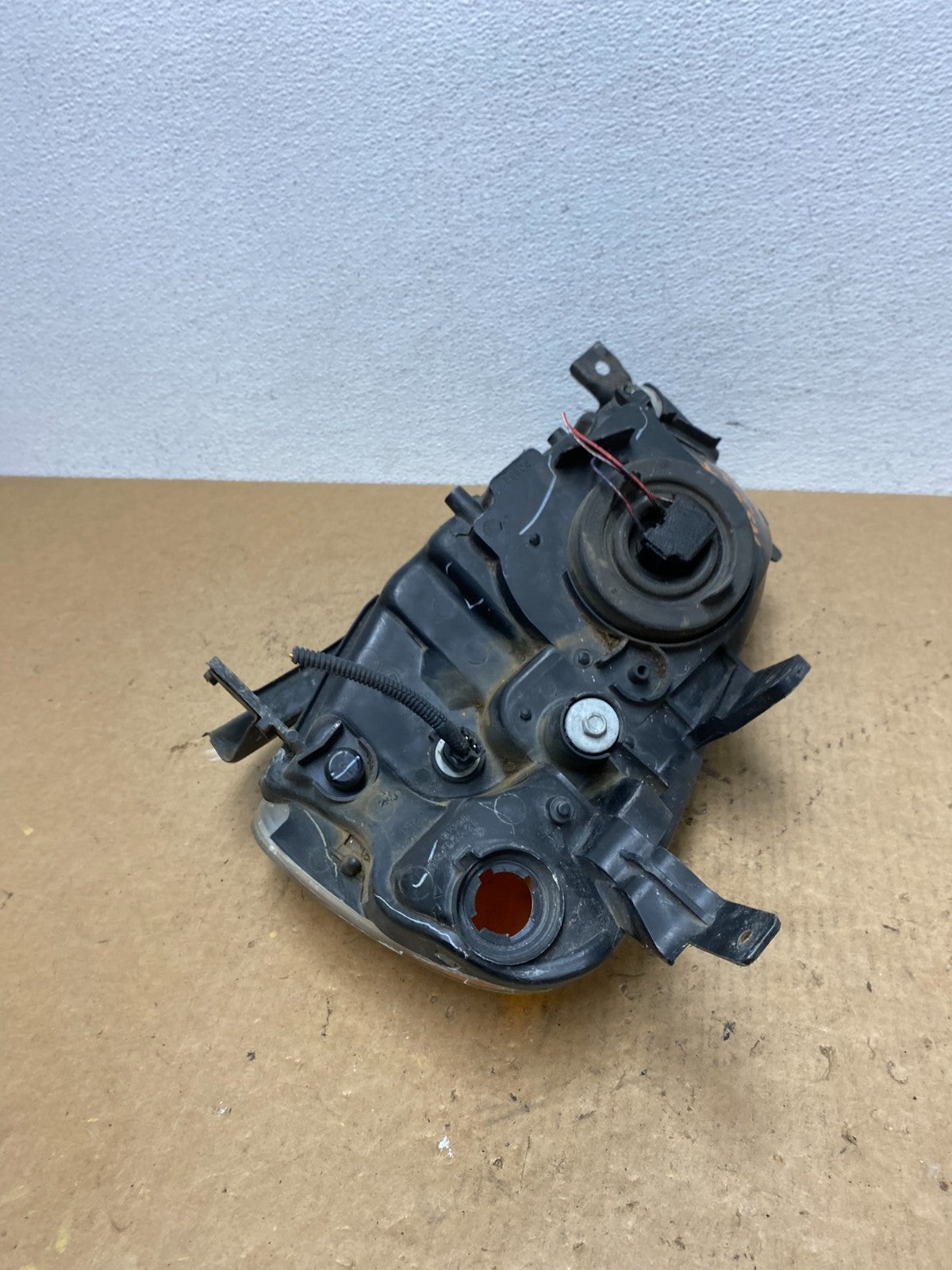 2001 - 2003 Honda Civic Coupe Headlight Halogen Right Passenger Rh AC3487 DW5