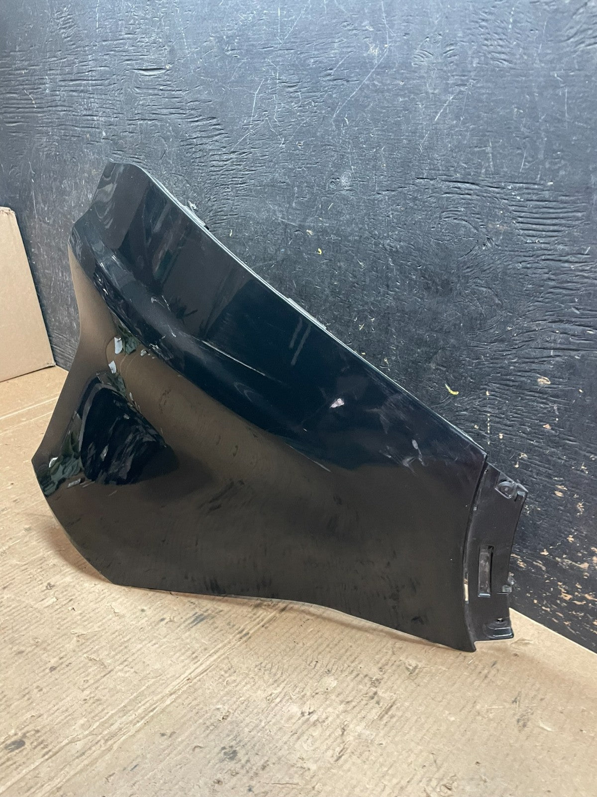 2013 to 2016 Ford Escape Rear Left Driver LH Side Bumper Cover Oem z6052 DG2