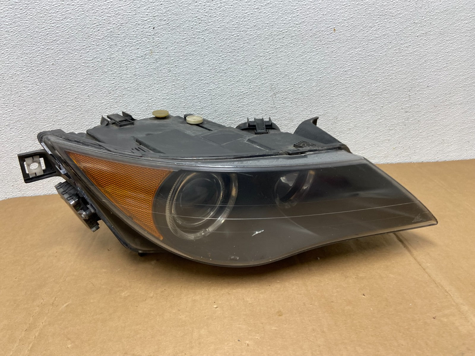 2004-2007 Bmw 645Ci 650I M6 E63 E64 Right Passenger Xenon Headlight AC83820