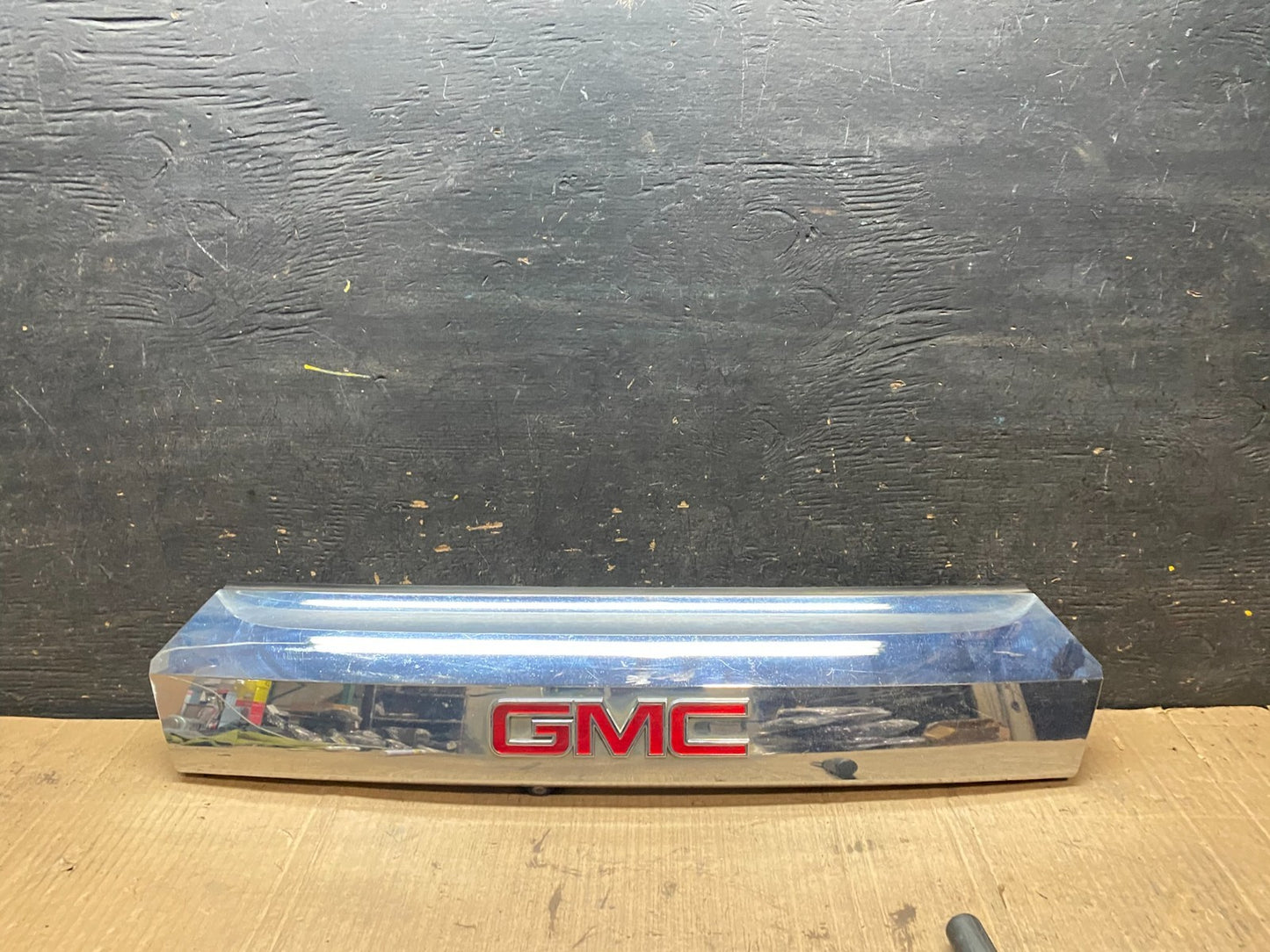 2010-2015 Gmc Terrain LiftGate Handle Trim Back Up Camera Chrome Panel T4130 DG0