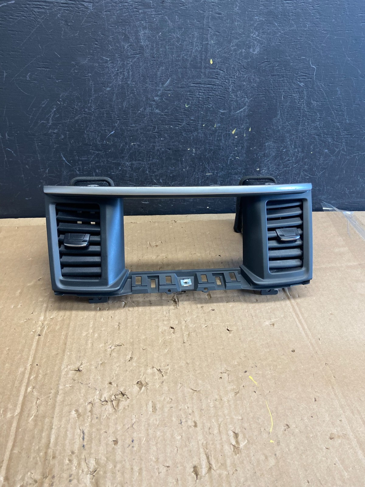 2013 to 2020 Nissan Pathfinder Center Dash Radio Trim Bezel Surround ad2267 DG0