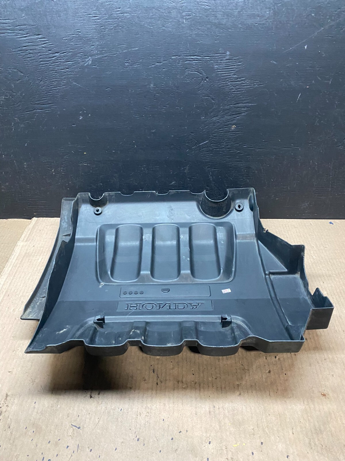 2006 to 2008 Honda Pilot Engine Cover Trim Bezel E46412