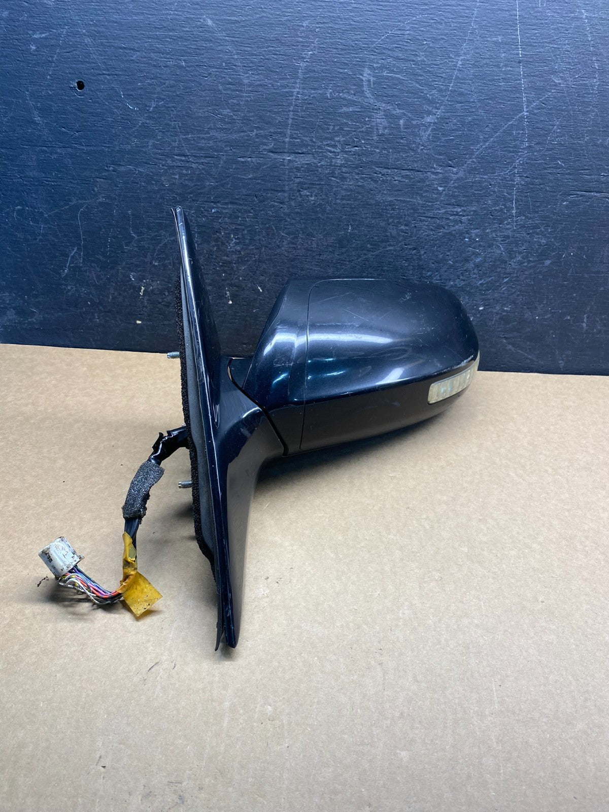 2009 to 2014 Nissan Maxima Left Driver Side View Door Trn Sig Mirror AG6011 DW1