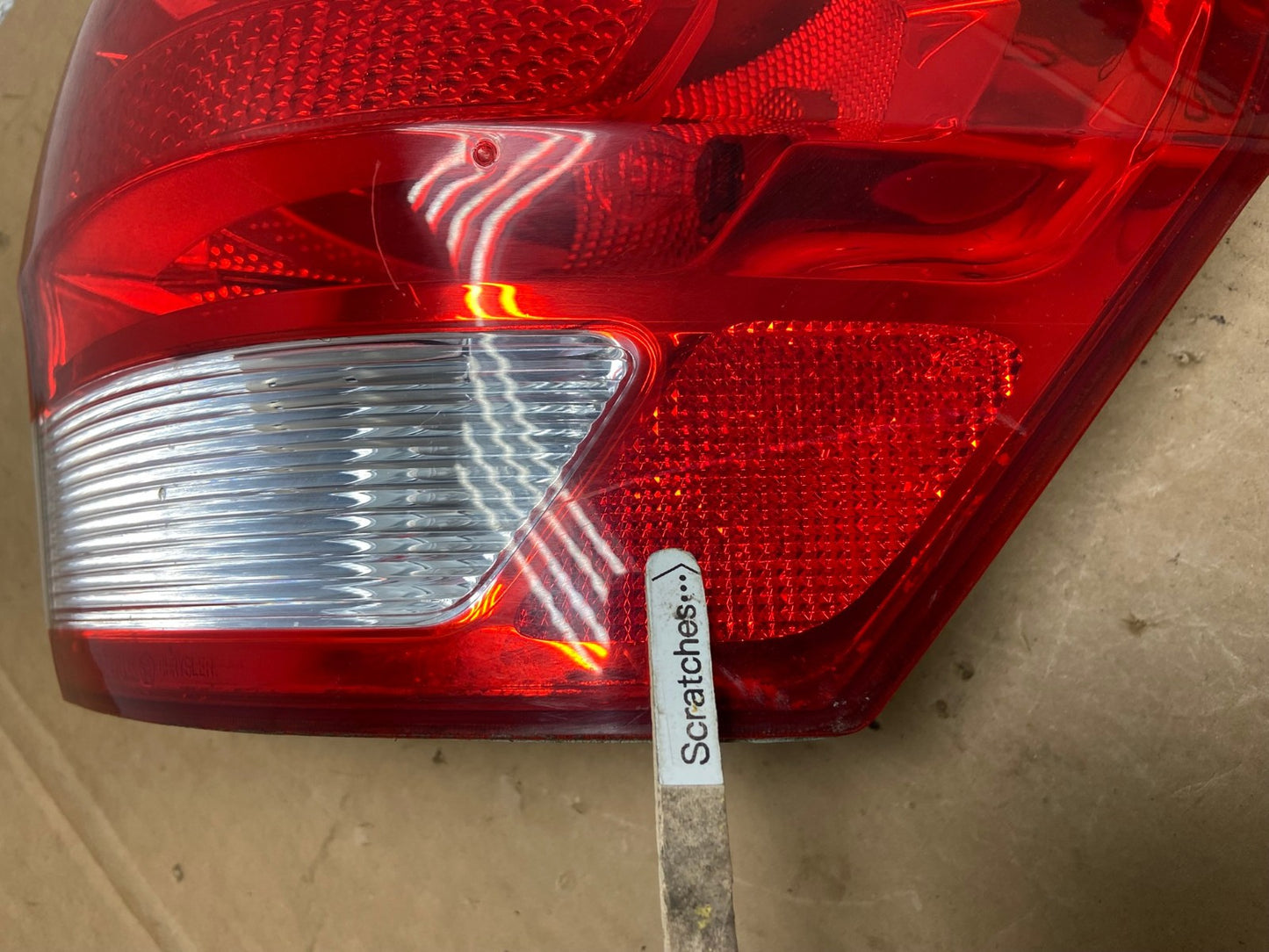 2011-2013 Jeep Grand Cherokee Right Passenger Side Rh Tail Light AD3185 LK3
