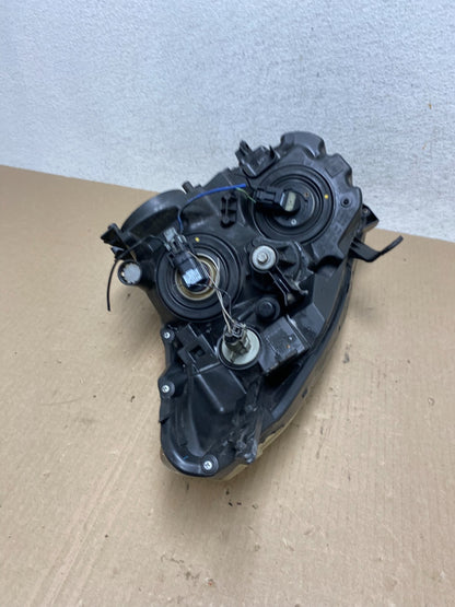 2009-2013 Nissan Rogue Right Passenger Halogen Headlight AE7013 DW6