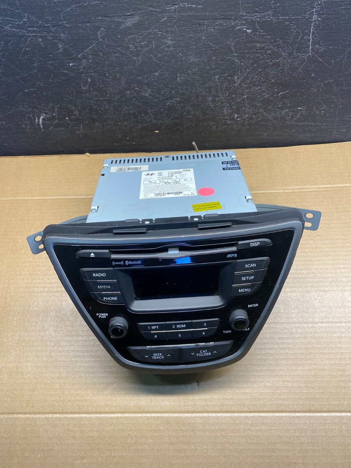 2011-2013 Hyundai Elantra Center Radio Climate Control Air Vent Bezel ad6593 DG3