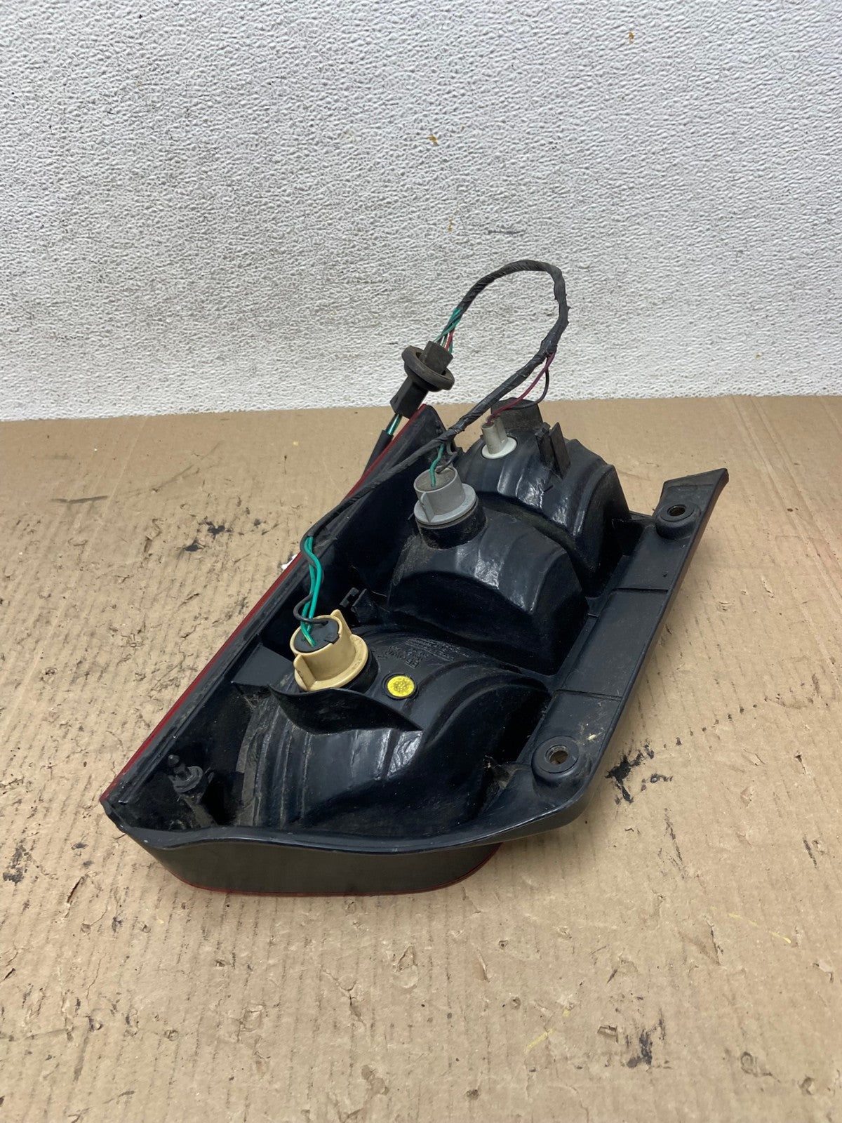 2005 to 2012 Nissan Pathfinder Tail light Left Driver Lh Side AF6025 LK5