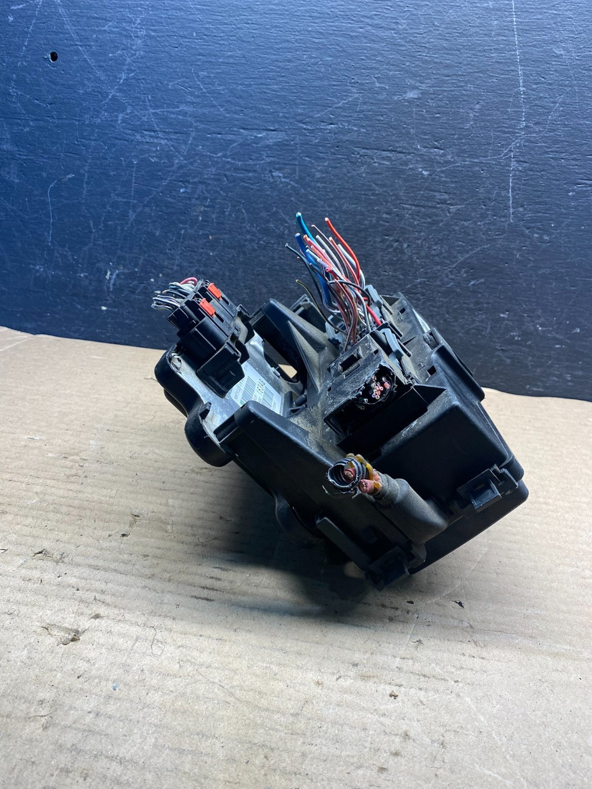 2008 Jeep Grand Cherokee Fuse Box Relay Panel BMC Body Module AE0093 DG2