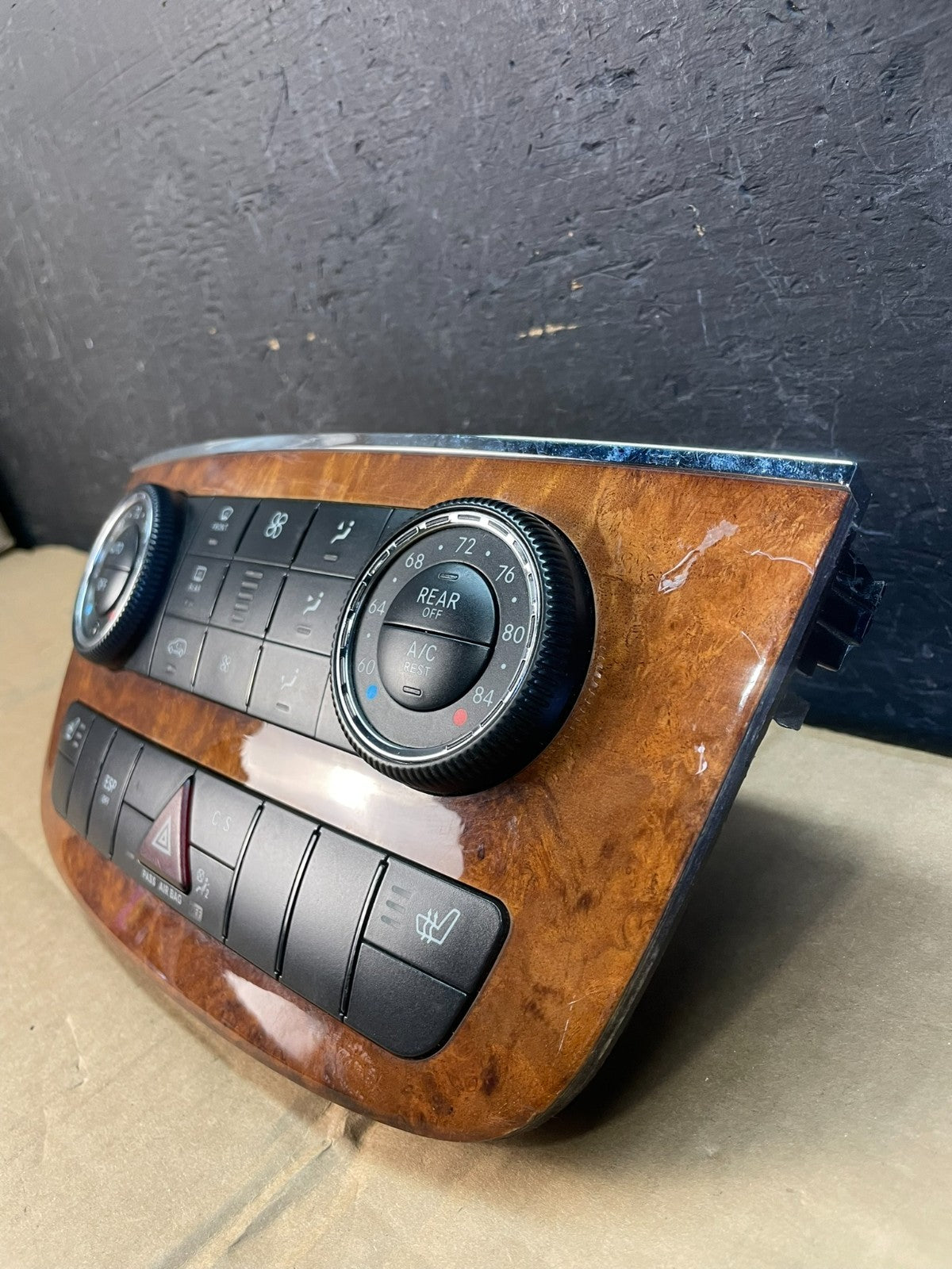 2006 to 2010 Mercedes W251 R350 AC Temp Heater Climate Control ac5468 DG2