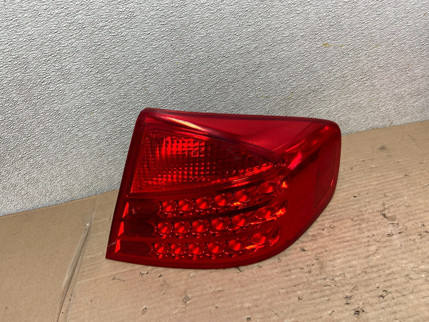 2003 to 2004 Infiniti G35 Right Passenger Rh Side Tail Light OEM AA9448 LK0