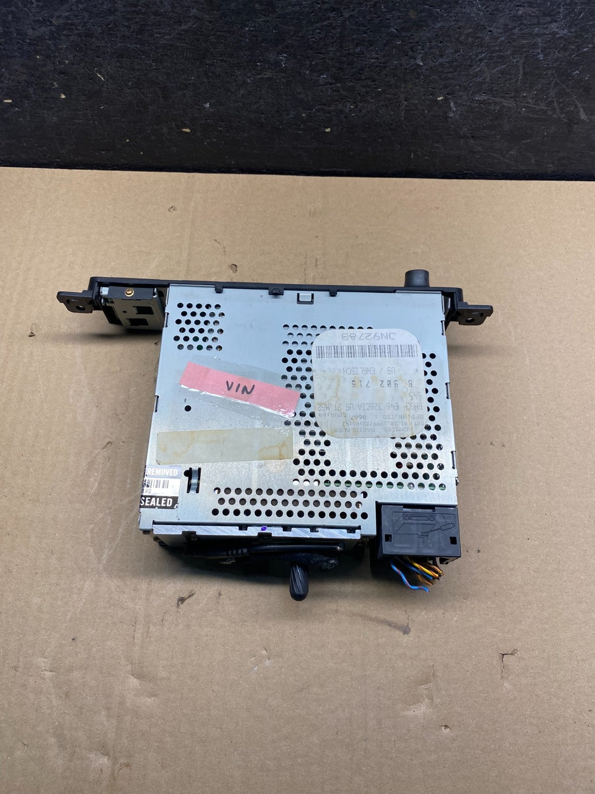 1999 - 2000 BMW 323i Stereo Radio AM FM Cassette AH7407 DG3