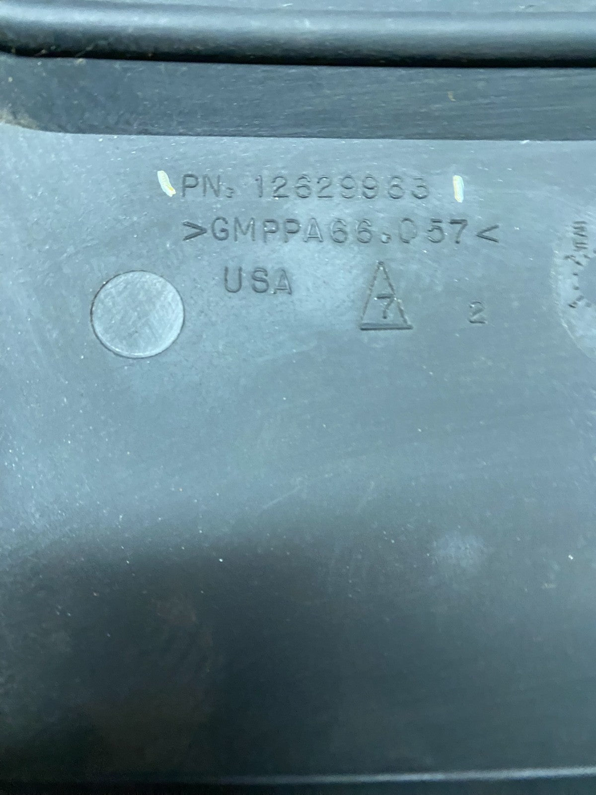 2009 to 2010 Chevrolet Traverse VVT 3.6L Motor Engine Cover w5649 DG8