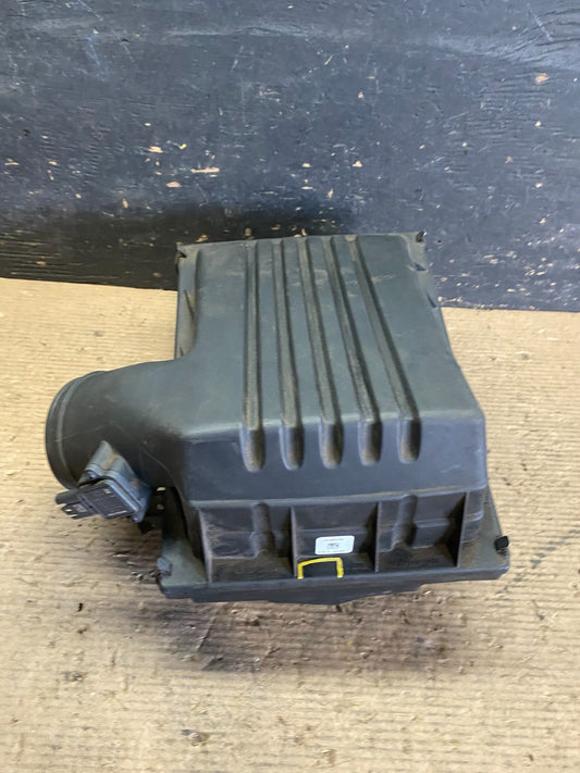 2007 to 2010 BMW X5 Air Intake Cleaner Filter Housing Box OEM S3582 DG0