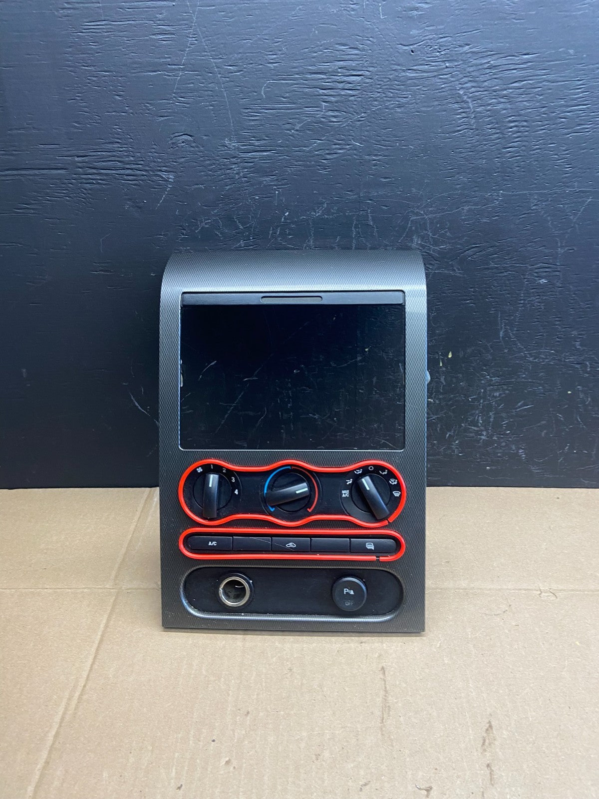 2004 to 2008 Ford F150 Radio Climate Dash Bezel Surround Black AB9290 DG0