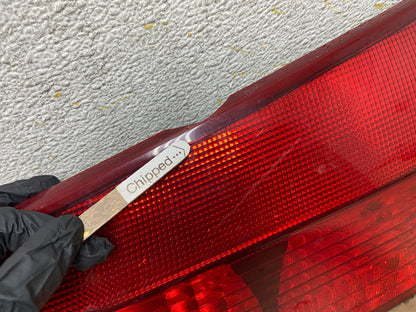2004-2005 Toyota Sienna Right Passenger RH Side Inner Tail Light AH8849 LK4