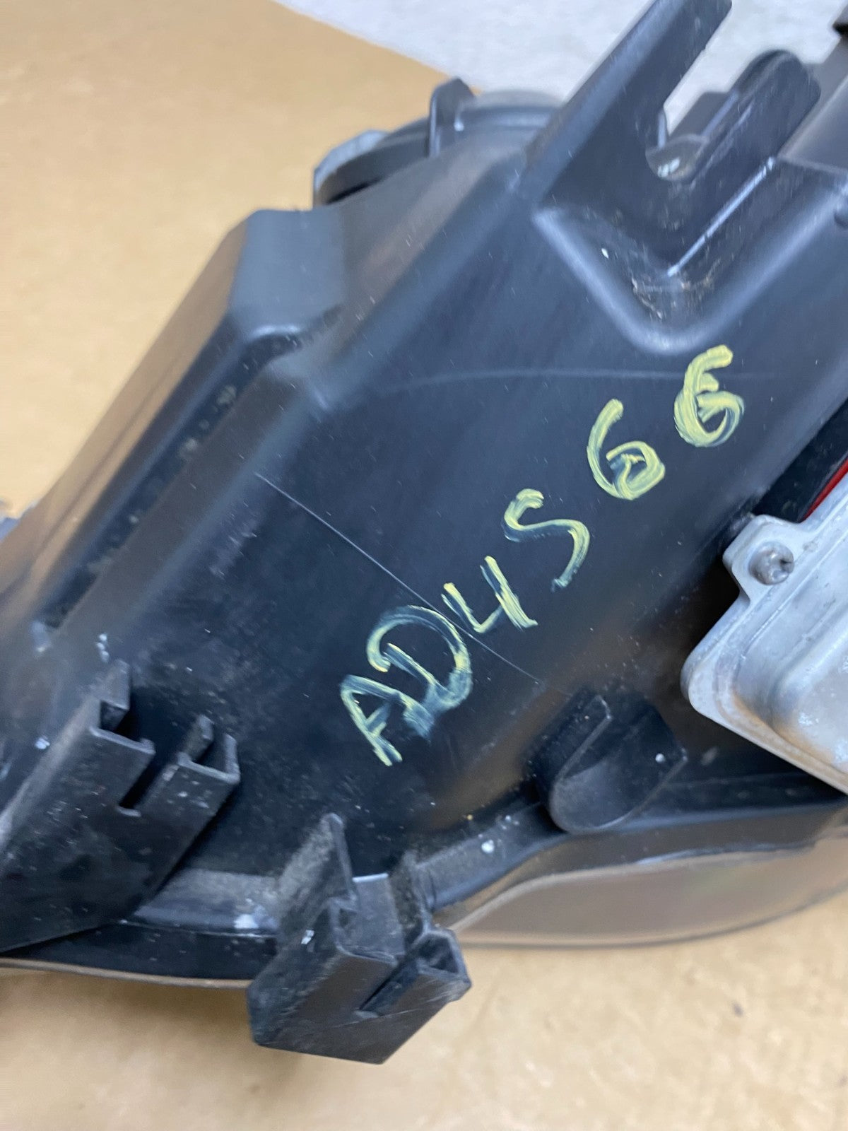 2008 to 2010 Bmw 5 Series 535I 550I AFS Xenon Hid Right Headlight AD4566 DW9