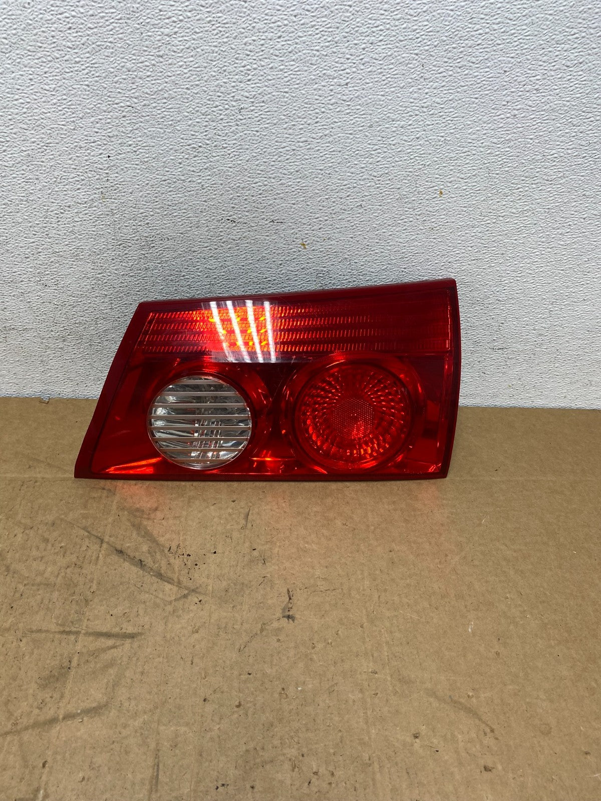 2006 - 2010 Toyota Sienna Right Passenger Side Rh Inner Tail Light AD6236 DW0