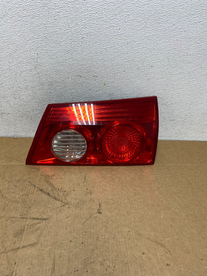 2006 - 2010 Toyota Sienna Right Passenger Side Rh Inner Tail Light AD6236 DW0