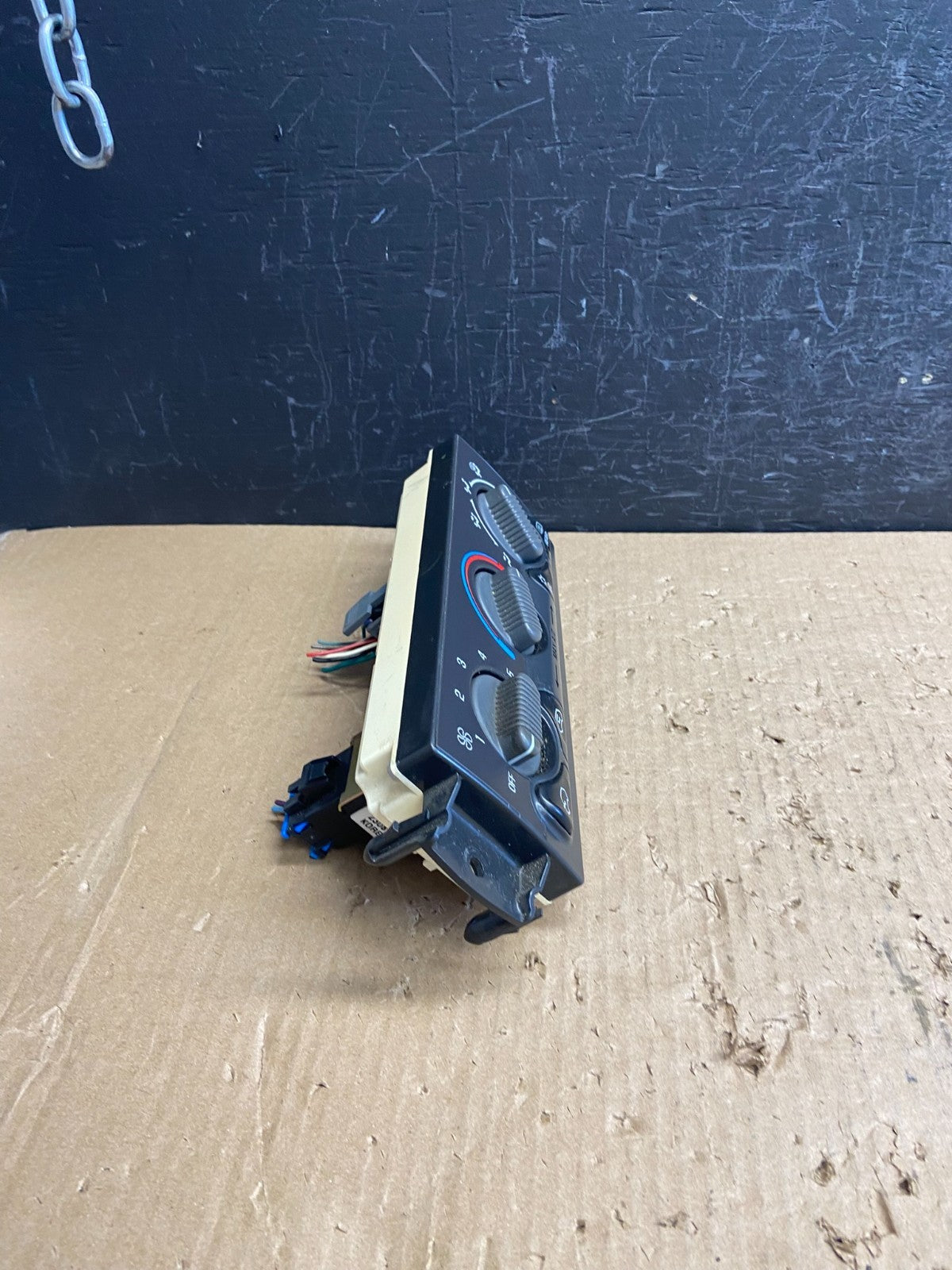 1999-2001 Chevrolet Tahoe AC Climate Control HVAC Rear Window Defogger af1569 DG1