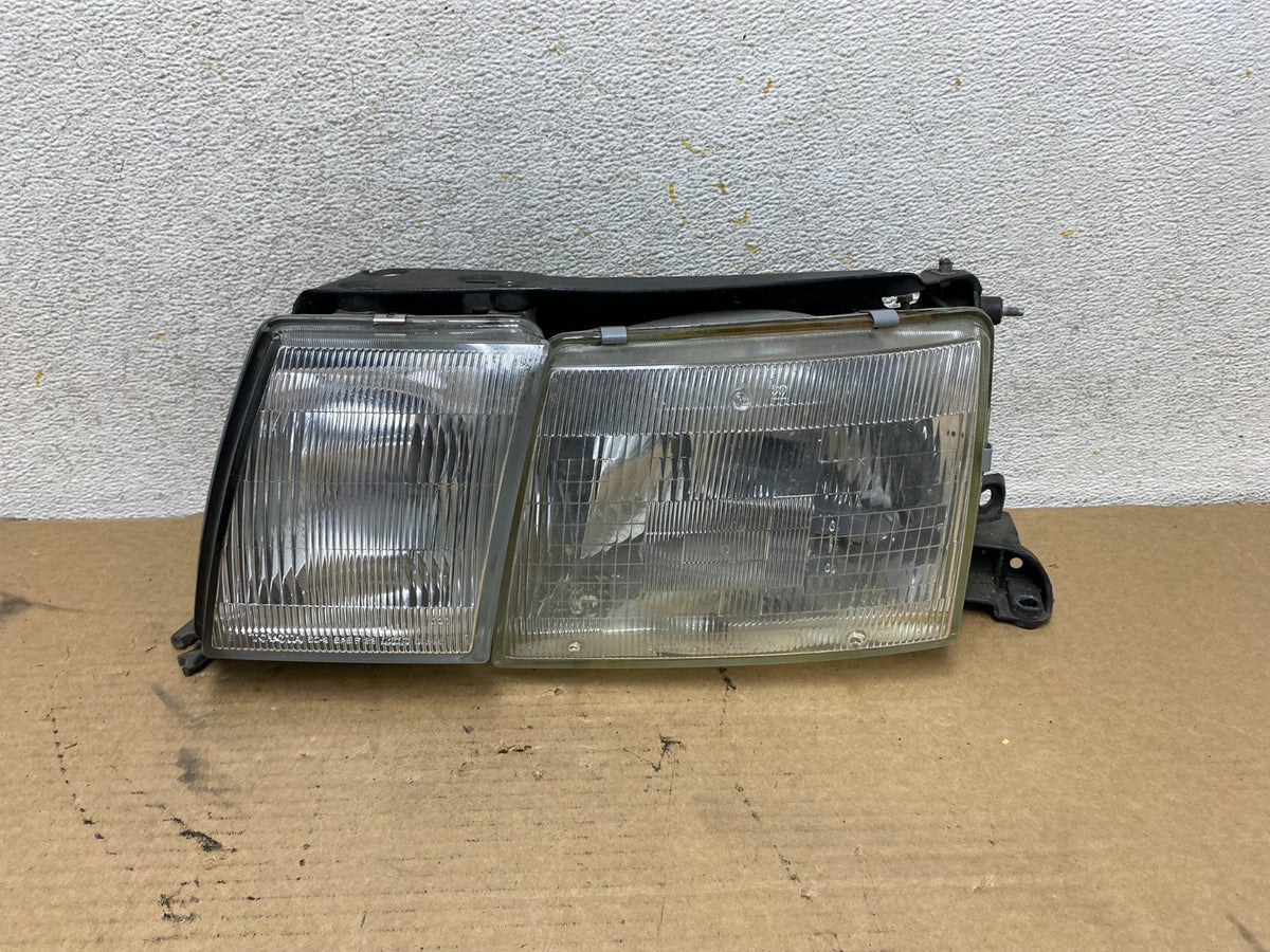 1990 to 1994 Lexus LS400 Left Driver LH Side Halogen Headlight OE ah4187 DG0