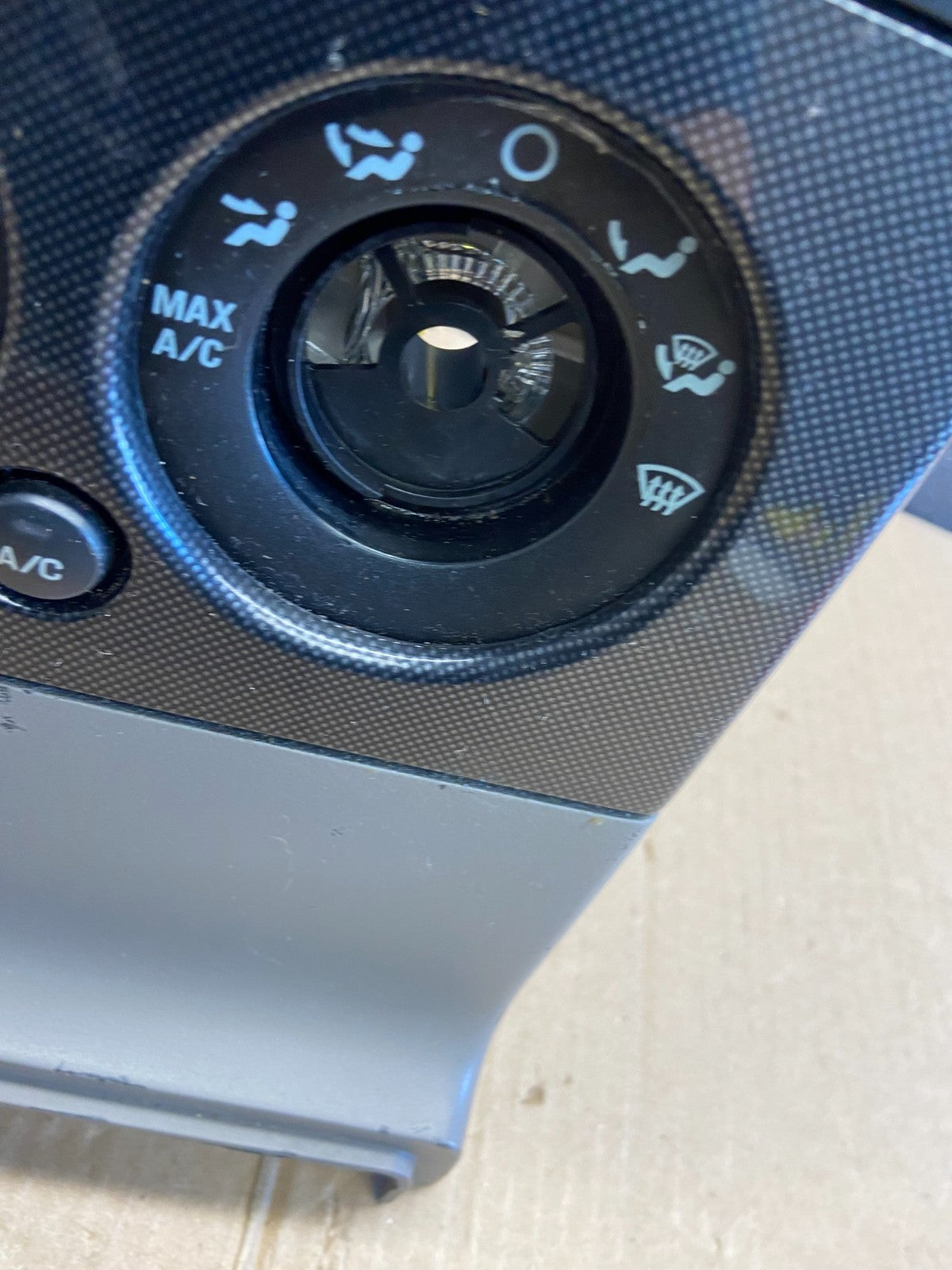 2006 - 2010 Ford Explorer Radio Heater Climate A/C Control Bezel Trim AE4045 DG2