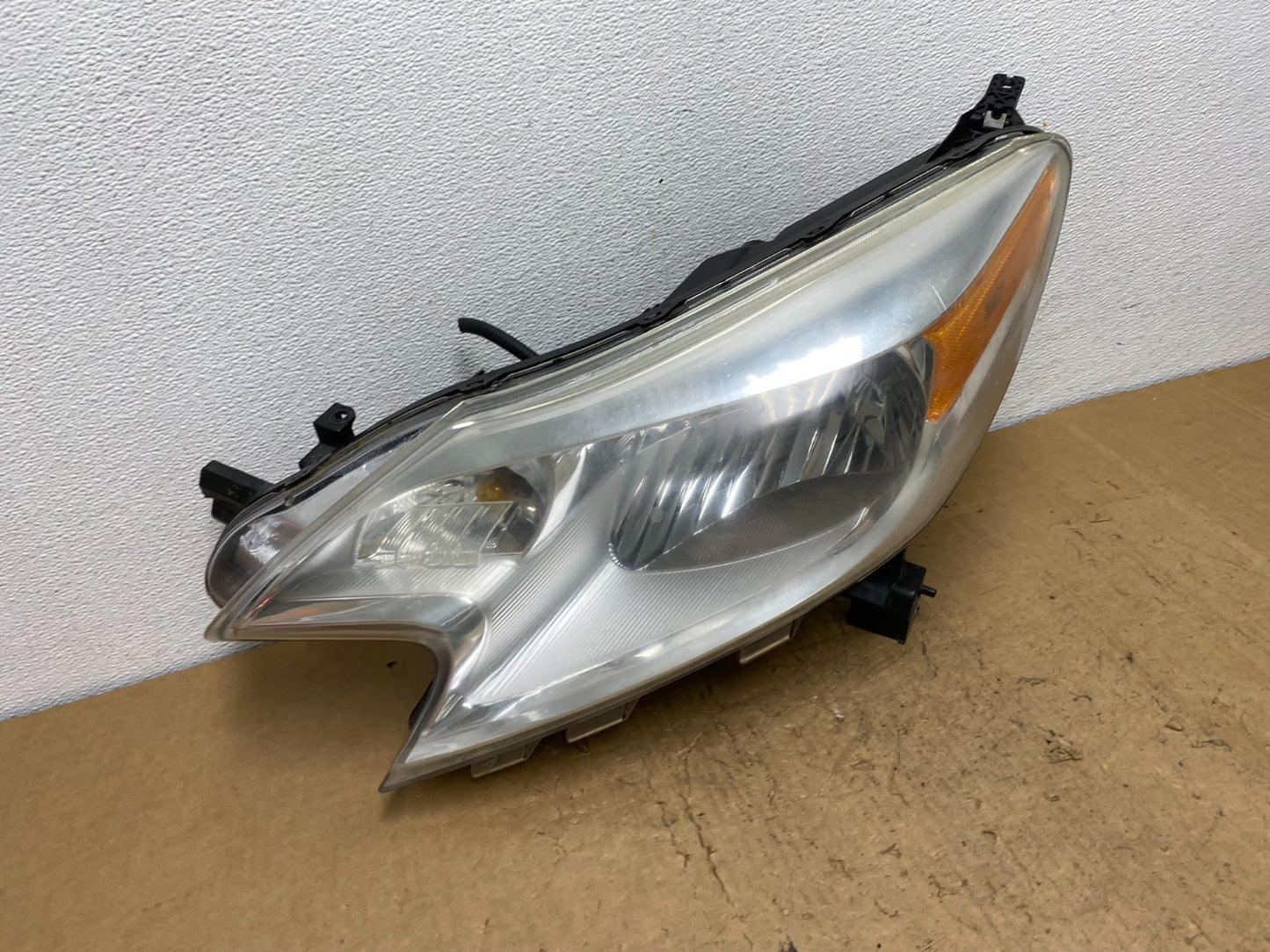 2014 2015 2016 Nissan Versa Note Left Driver LH Side Headlight AD0653 DW2