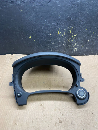 2016 to 2020 Mitsubishi Outlander Speedometer Cluster Gauge Bezel Z0164 DG0