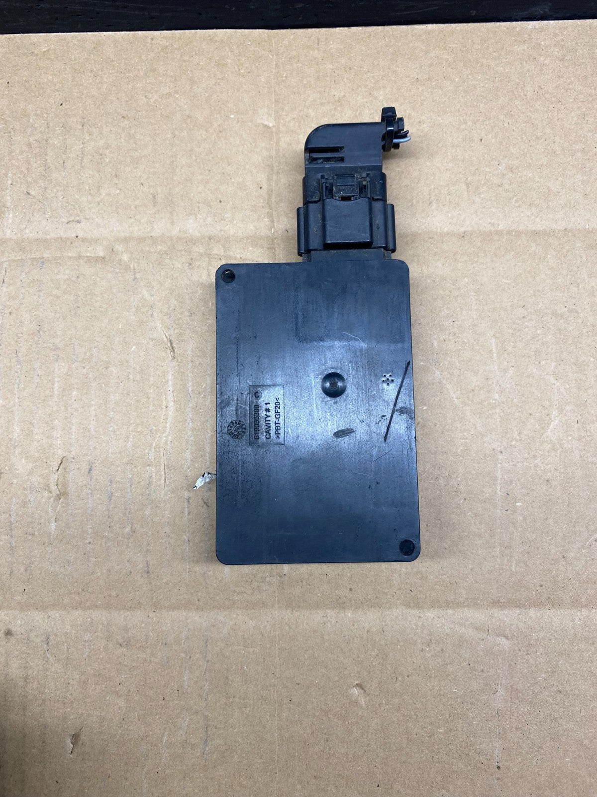 2010 to 2016 Cadillac SRX Blind Spot Radar AD5061 DG1