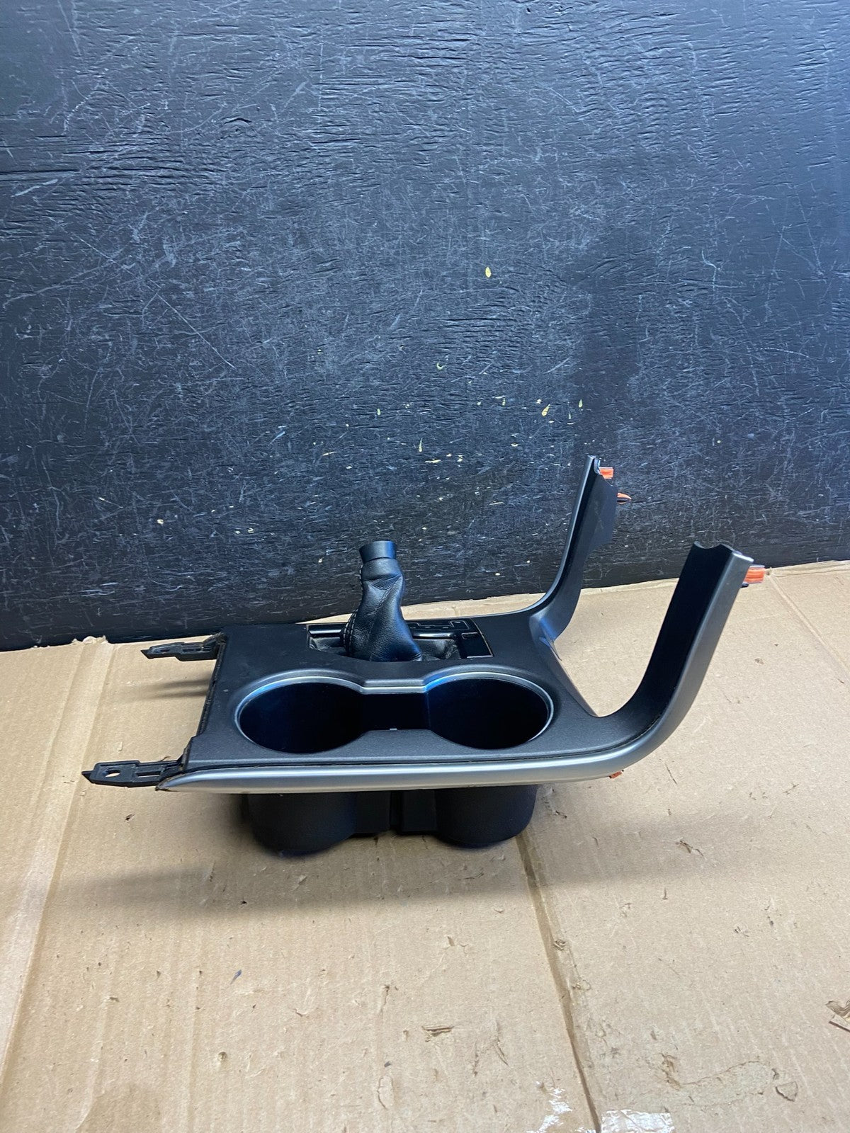 2015 - 2017 Toyota Camry Center Console Shifter Bezel Cup Holder AH5645 DG2