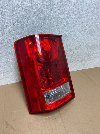 2009 to 2015 Honda Pilot Left Driver Lh Side Tail light AE8922 LK2